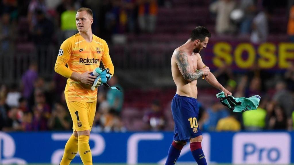 Ter Stegen y Leo Messi en una imagen de archivo