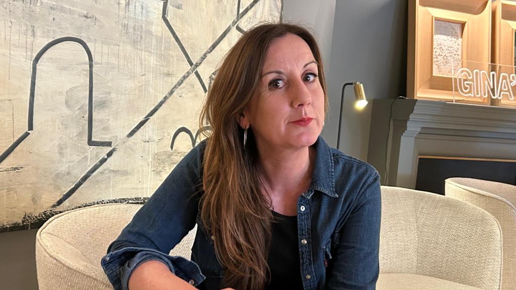 La periodista y escritora Txell Feixas en la entrevista con 'Letra Global'