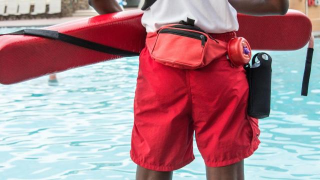 Se buscan trabajadores para el verano como socorristas