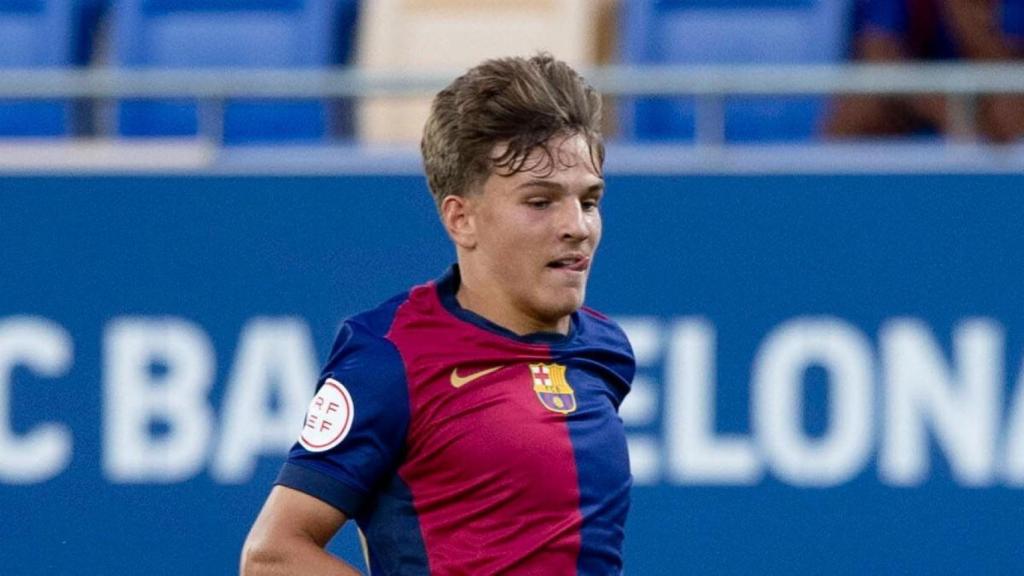 Juan Hernández, en un partido con el Barça B