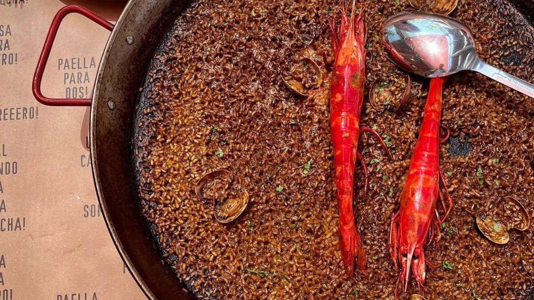 Arroz de carabineros y almejas