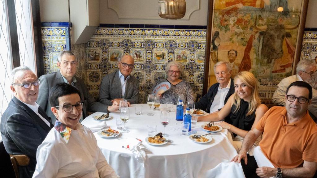 Carme Ruscalleda, Joan Gaspart, Pere Balañá, Eduardo Mendoza o Daniel Vázquez Sallés acompañan a Rosa Gil