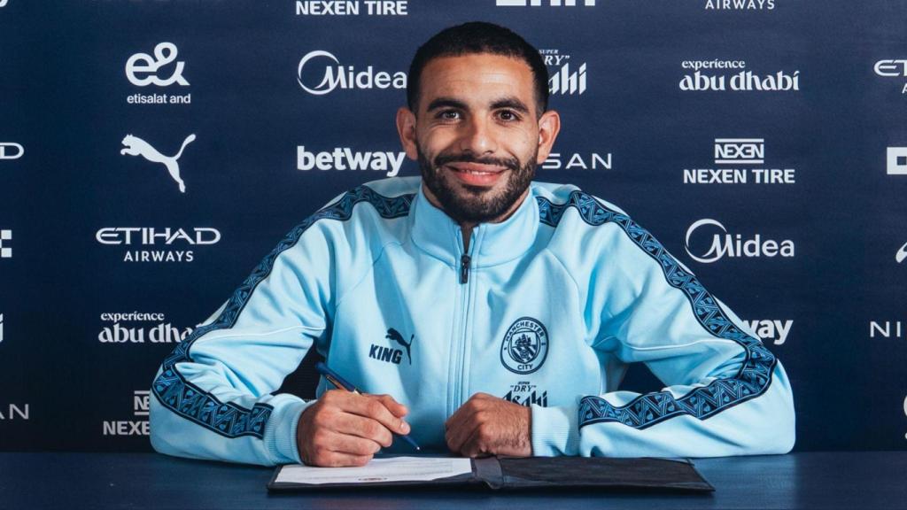 Rayan Ait-Nouri firma por el Manchester City