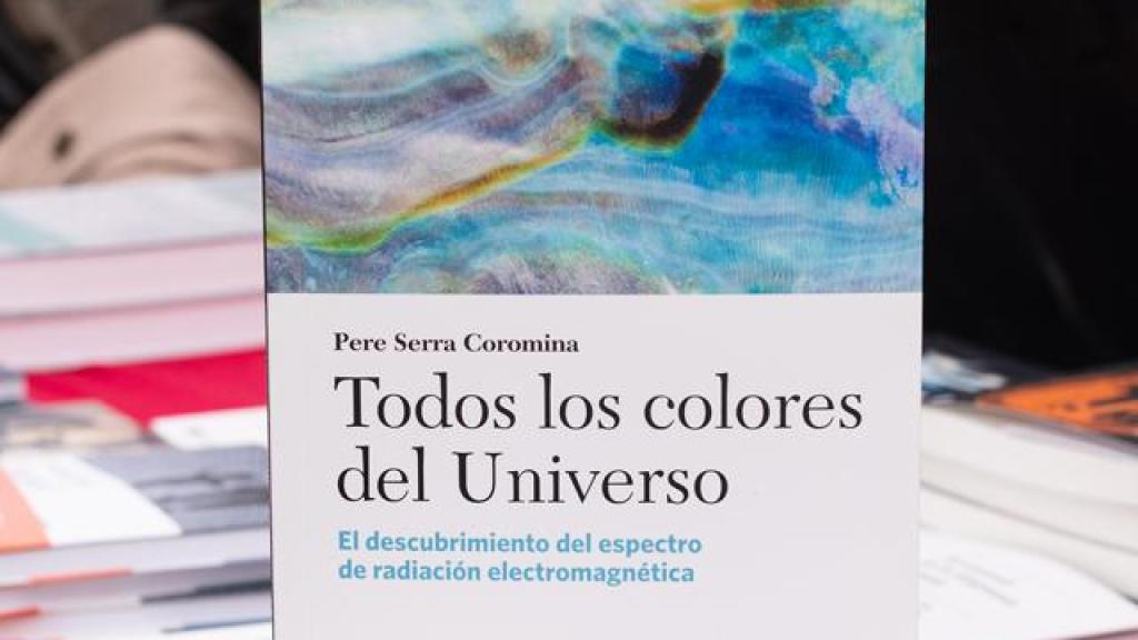 Pere Serra y su libro 'Todos los colores del Universo'