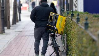 Un repartidor de Glovo