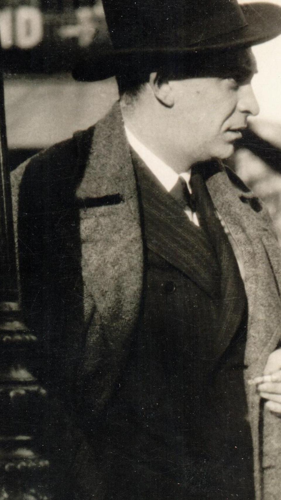 Manuel Chaves Nogales en París