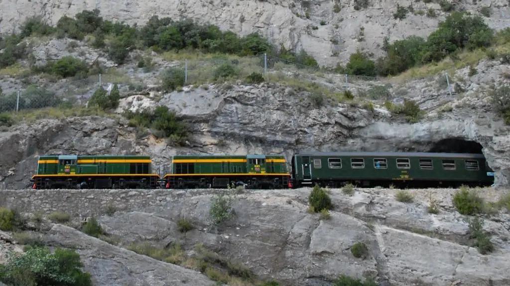 Tren histórico