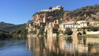 Ni Montblanc ni Siurana, el pueblo más de bonito de Tarragona, según la prensa de viajes: Su entorno salvaje es todo un espectáculo