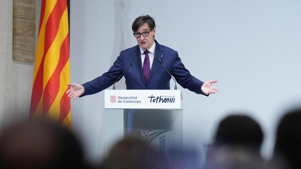 Salvador Illa, este lunes 7 de julio, durante la presentación del 'Informe anual de l'economia catalana 2024', en el Palau de la Generalitat