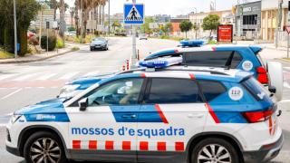 Varios coches de los Mossos d'Esquadra