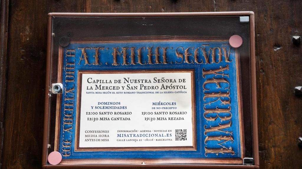 Cartel de la Capilla de Nuestra Señora de la Merced y San Pedro Apóstol