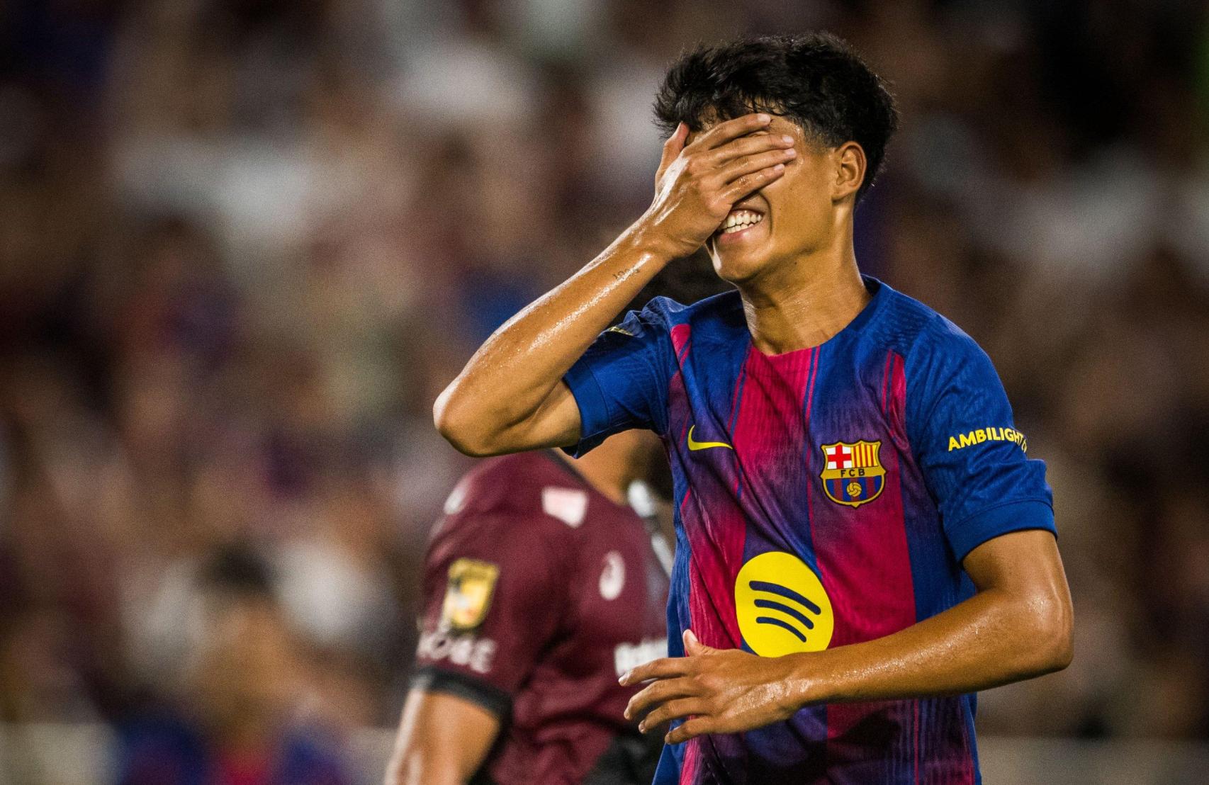 Dro Fernández celebra su gol con el Barça en pretemporada