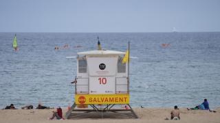 Caseta de salvamento en una playa de Barcelona
