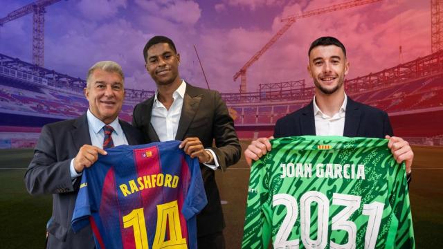 Joan Laporta, Marcus Rashford y Joan García, en un montaje con el nuevo Camp Nou de fondo