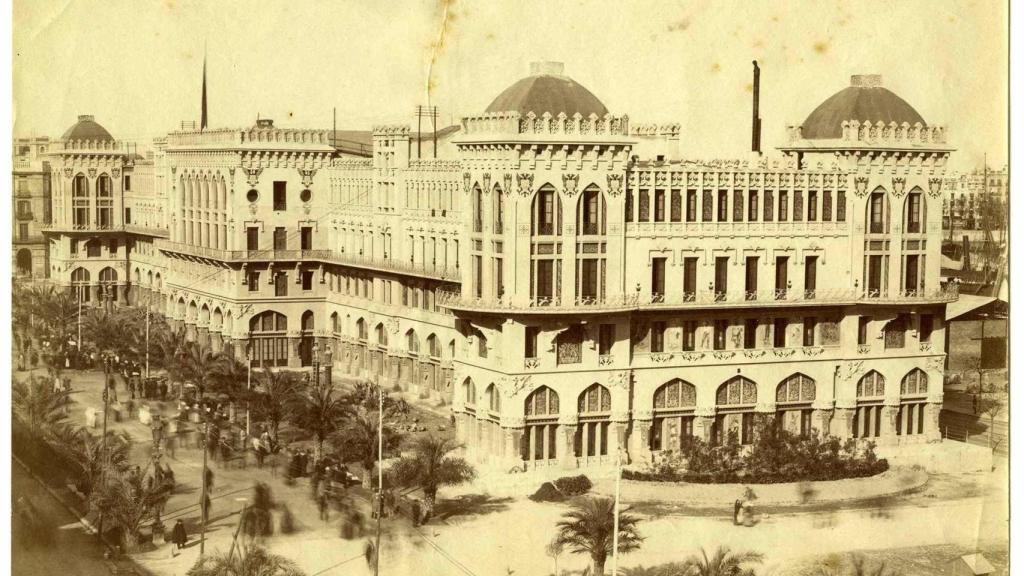 Fotografía del Gran Hotel Internacional de Domènech i Montaner