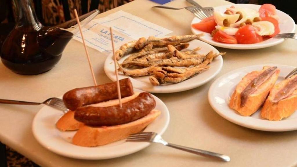 Platos del bar La Plata