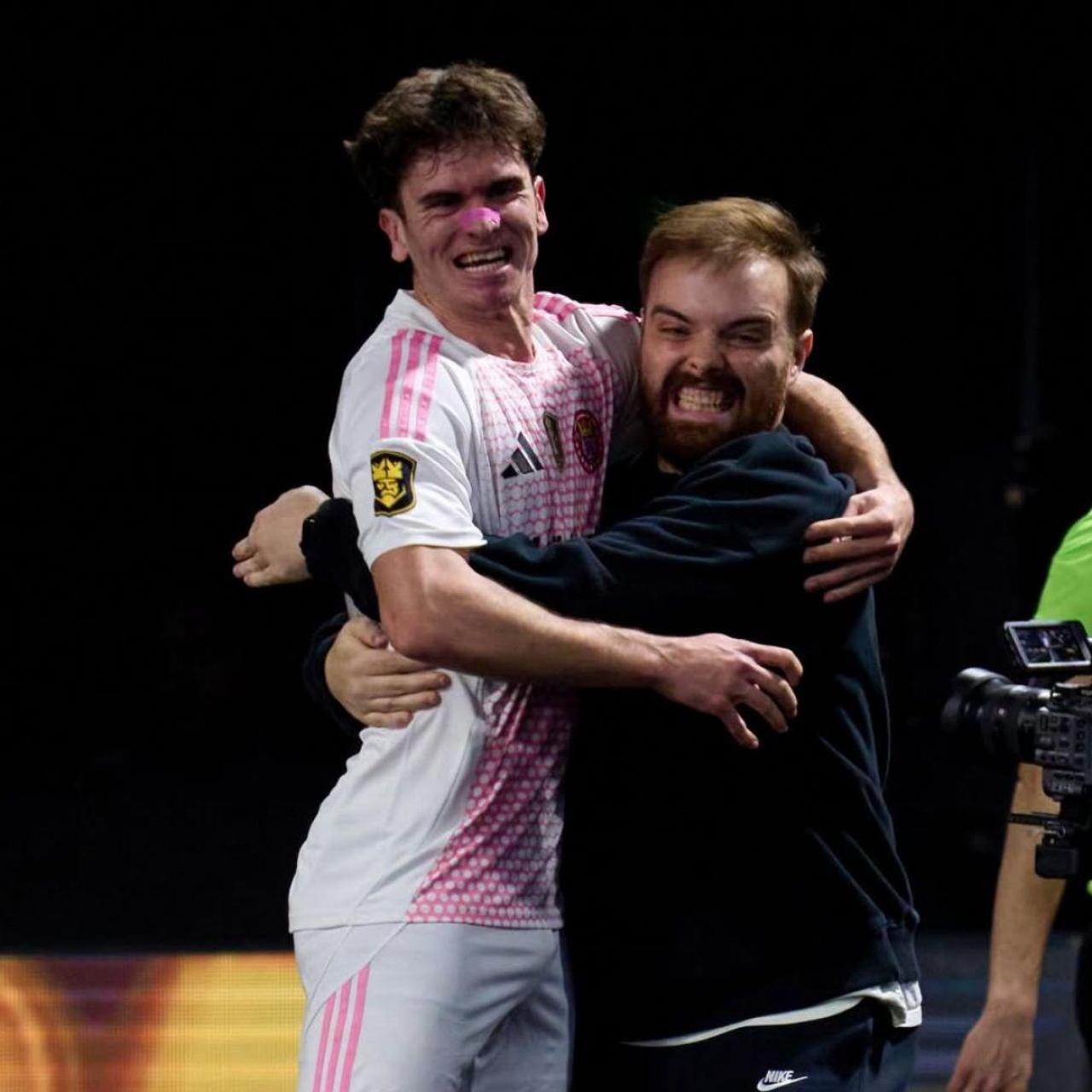 Marc Pelaz con Ibai Llanos