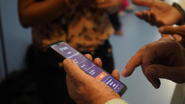 El Vall d'Hebron de Barcelona impulsa un estudio para seguir pacientes de ictus mediante IA