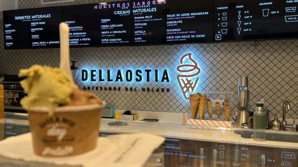 Imagen de un dulce de Dellaostia, la mejor heladería artesana de Barcelona