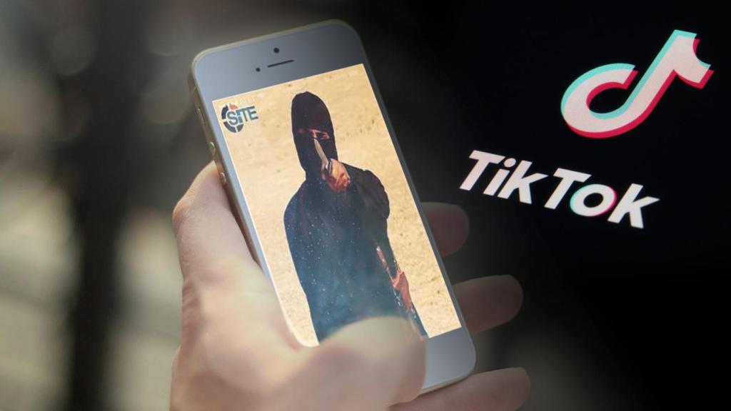 Recreación de un presunto terrorista yihadista publicando un vídeo en una red social