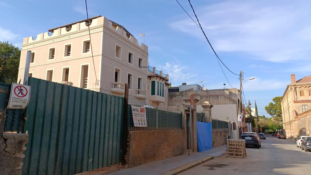 El 'palacio de los horrores' de Sarrià, en obras