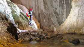 Descenso del barranco de La Leze. / inguruabentura.com