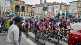 La primera Itzulia femenina arranca en Vitoria. / Ayuntamiento de Vitoria