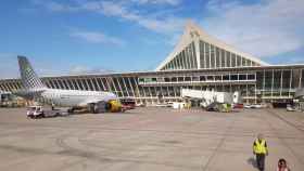 Aeropuerto de Bilbao./ SHUTTERSTOCK