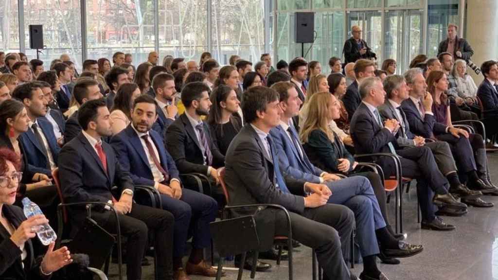 Un acto de empresa, de entrega de becas en el Guggenheim./ Irekia