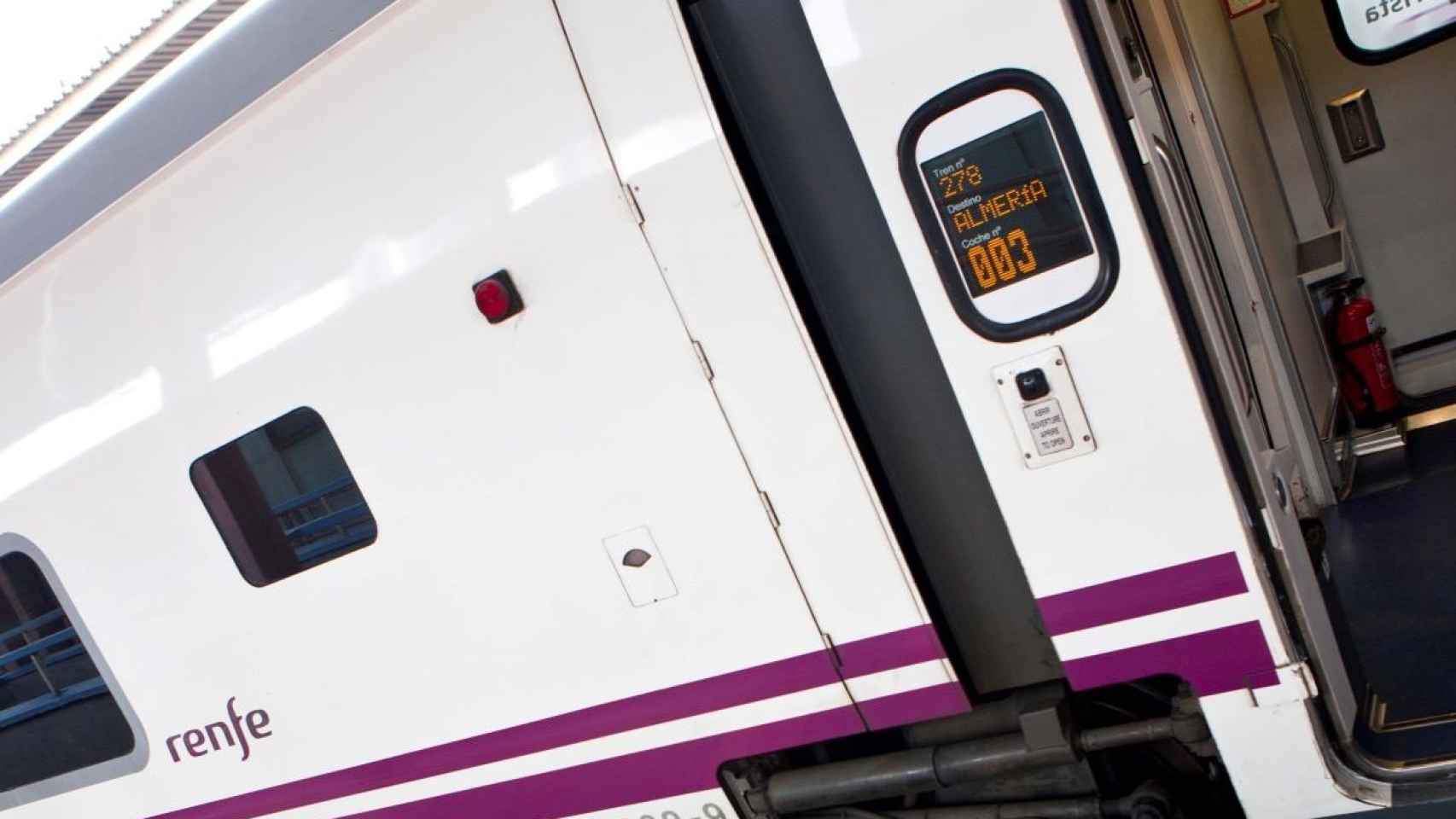 Tren regional de Renfe. / EP