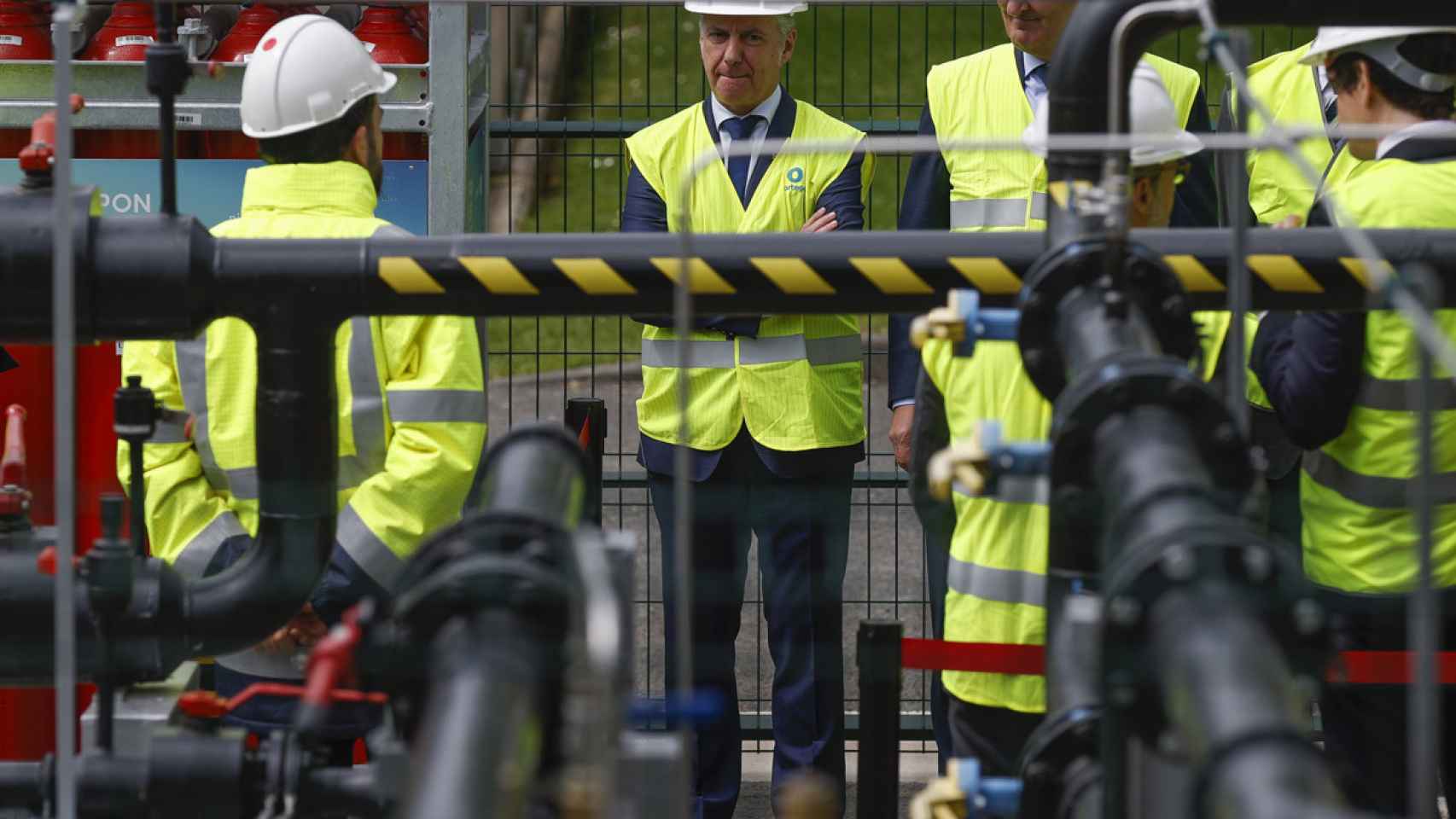 Iigo Urkullu durante la presentacin de H2Sarea. / EFE