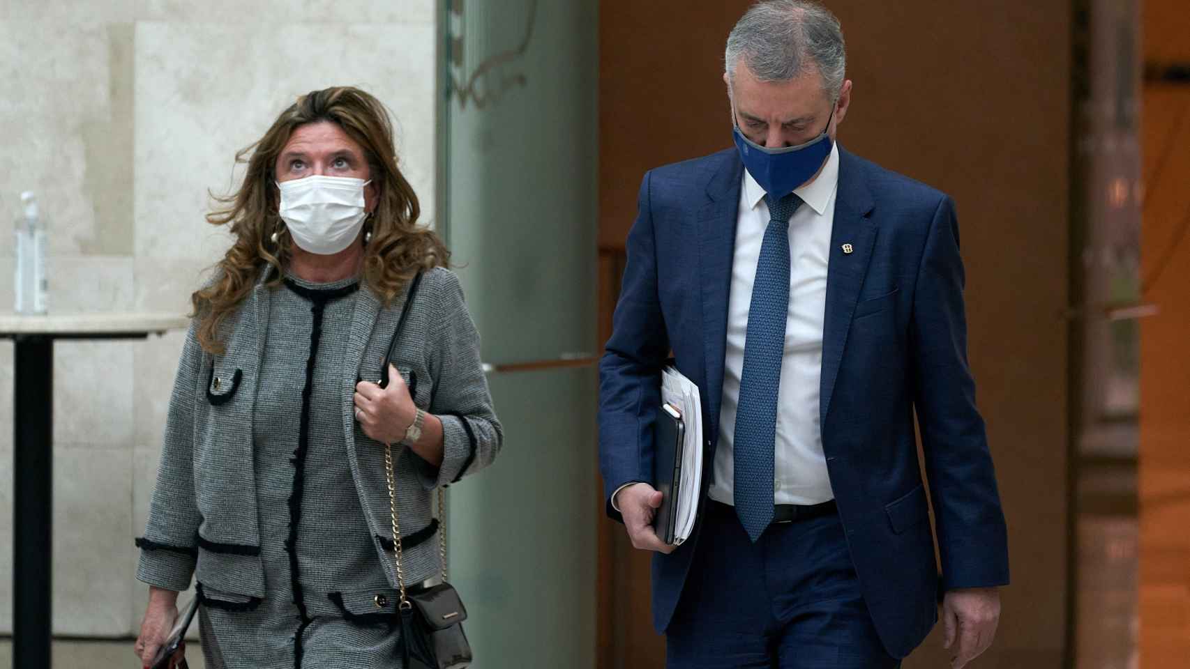 La consejera de Salud, Gotzone Sagardui, y el lehendakari Iigo Urkullu. /EP