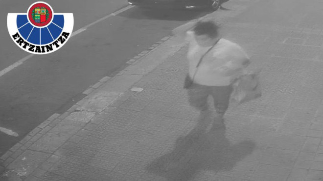 Imagen de la mujer que se llevó a un bebé en Bilbao.