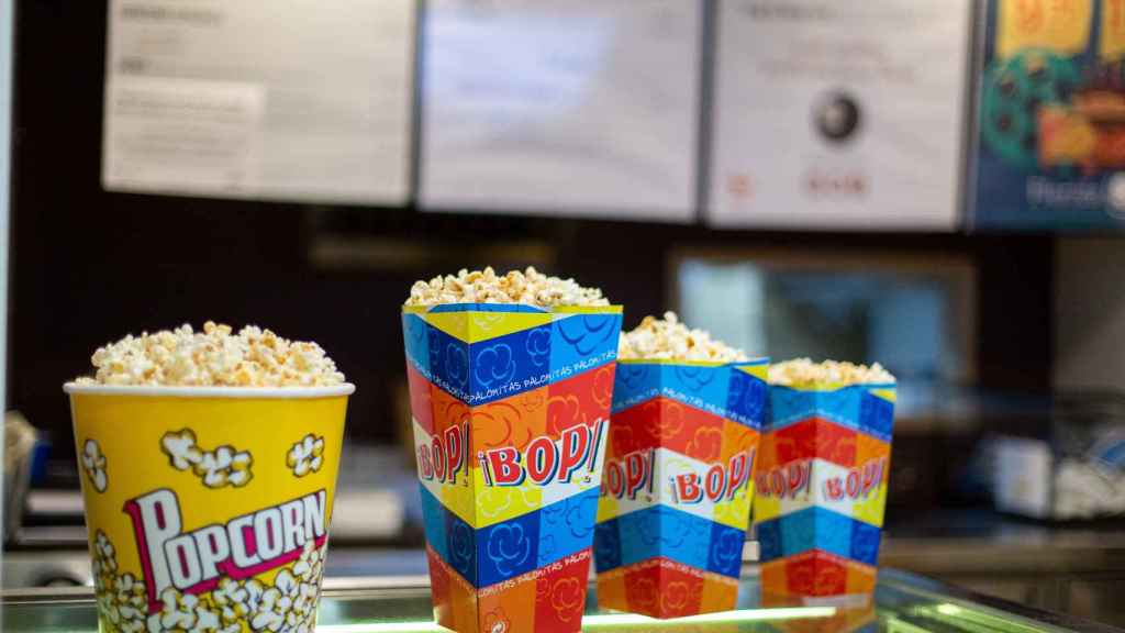 Palomitas en una sala de cine en Euskadi. / EP