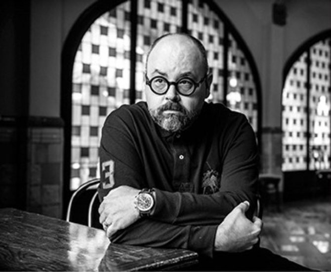 LOS LIBROS MÁS VENDIDOS EN 2020 / CARLOS RUIZ ZAFÓN OFICIAL