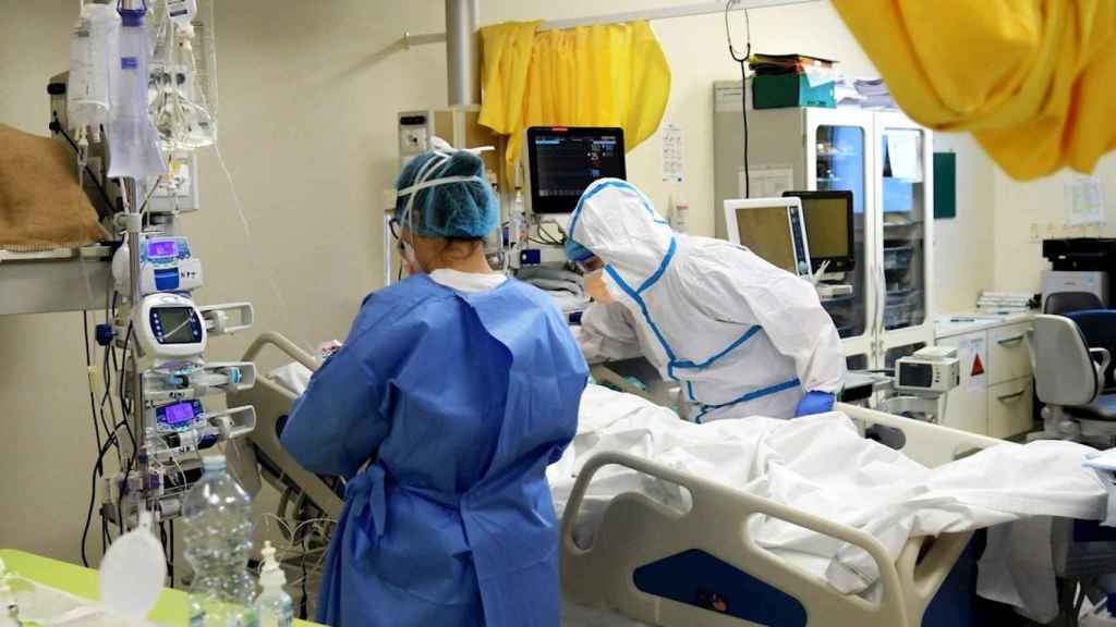 Hospitales durante la pandemia / EFE