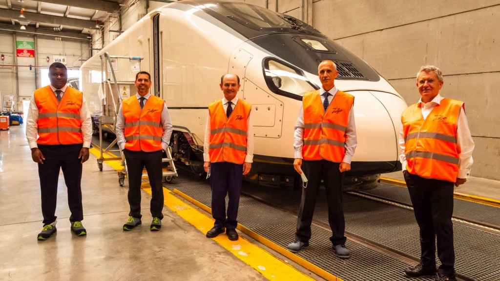 Repsol y Talgo impulsan el tren de hidrgeno renovable. / CV