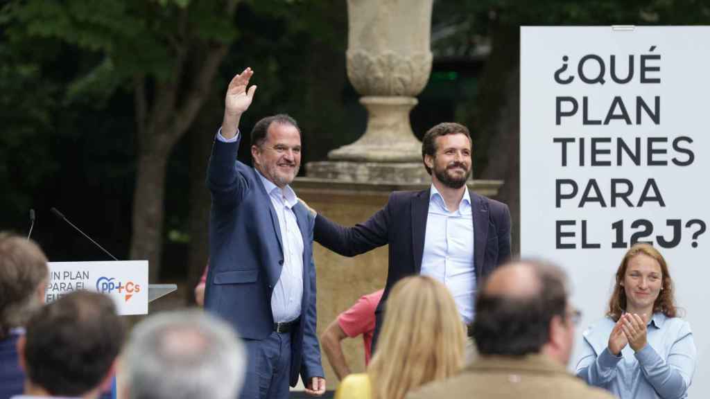 El PP vasco guarda silencio en medio de la batalla por el liderazgo entre Ayuso y Casado / Europa Press