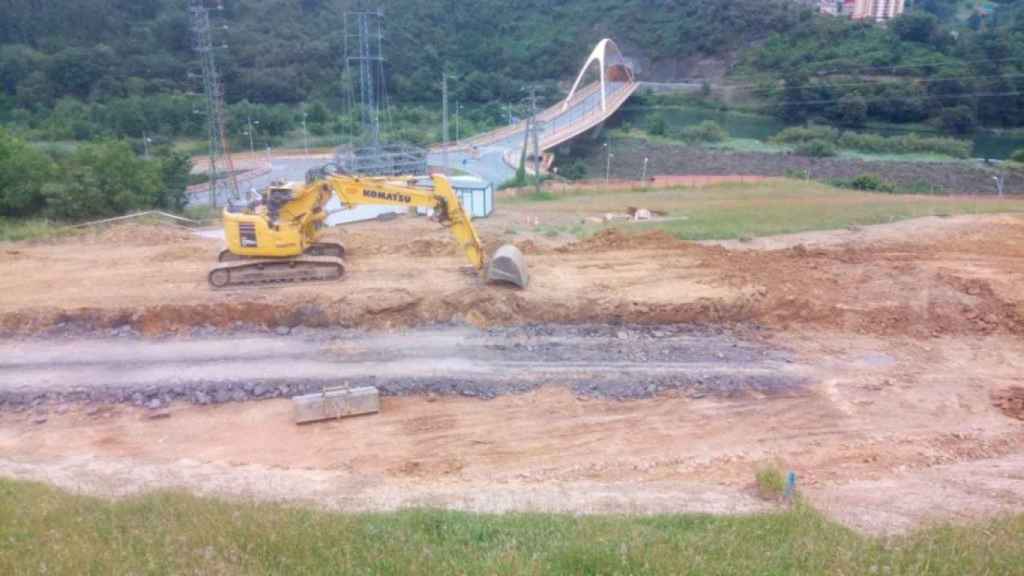 Las obras del nuevo cementerio de Deba, cuando estaban en ejecucin en 2019. / CV