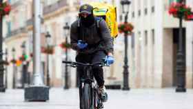 Un 'rider' de Glovo / EFE