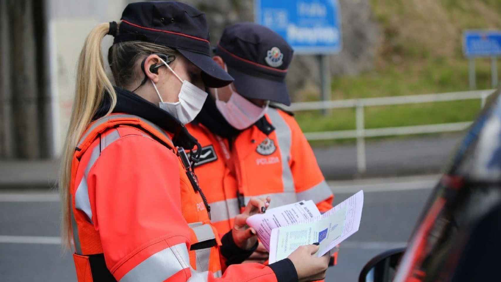 Agentes de la Ertzaintza / EP