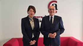 Gregorio Rojo, presidente de la Cmara de Comercio de lava, durante una reunin con la embajadora de Croacia, Nives Malenica / CV