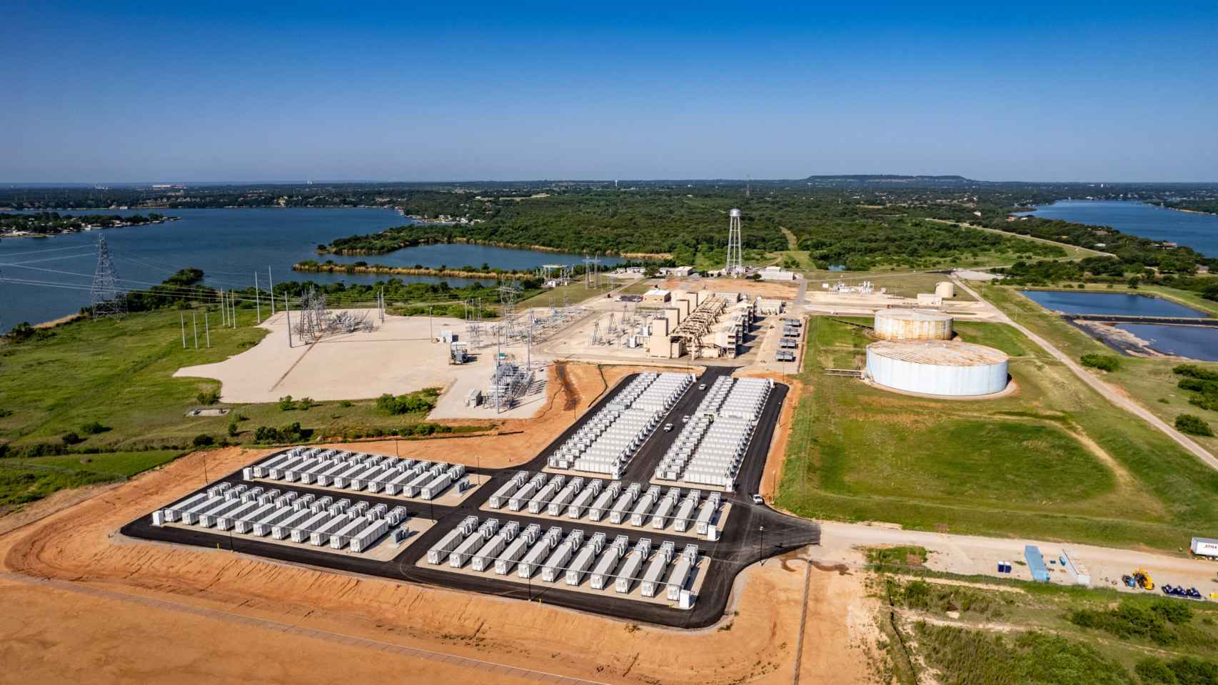 Planta de bateras conectadas a una subestacin elctrica / Vistra