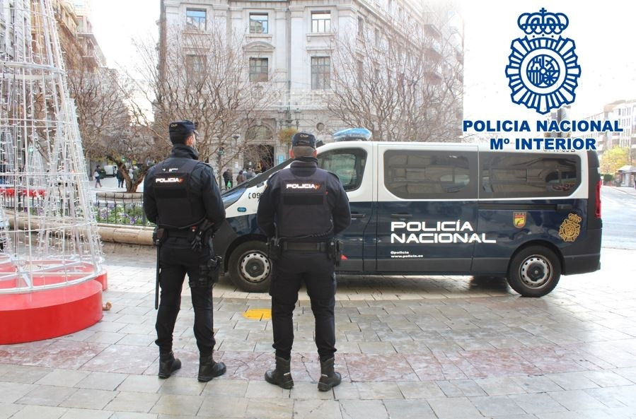 Agentes de la Policía Nacional en una imagen de archivo. / EP