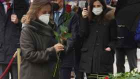 Natividad Rodrguez, viuda de Buesa, durante la ofrenda floral / Imagen: @eajpnv_Legebil