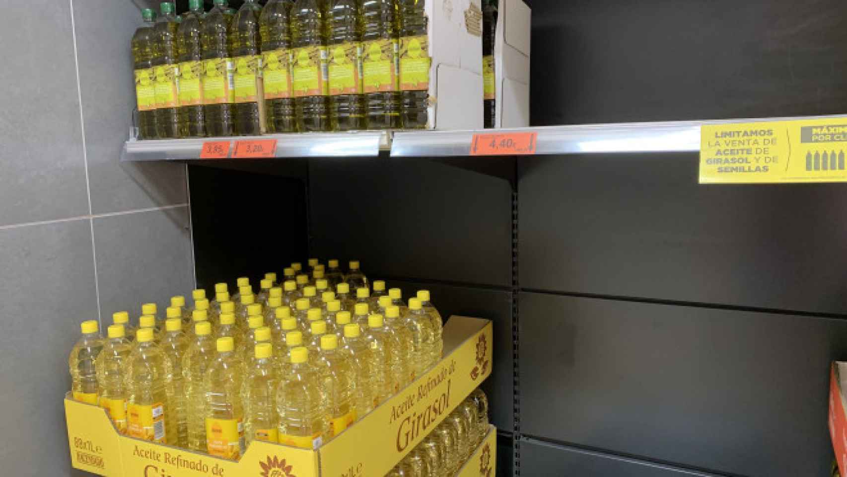 El aceite de girasol ha incrementado sus ventas ante la gran subida en el precio del aceite de oliva.