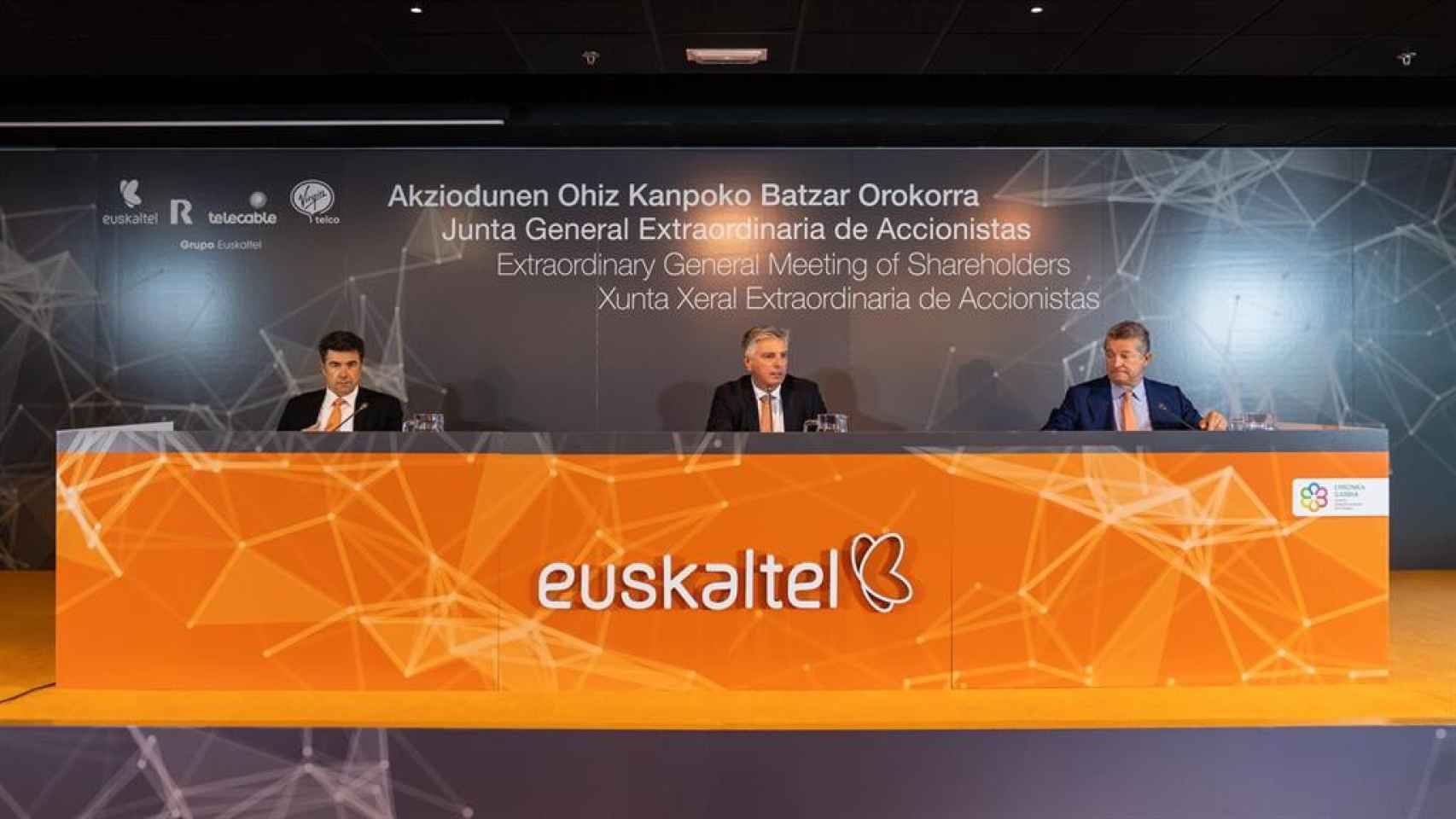 Directivos de Euskaltel en la ltima Junta de Accionistas de la empresa/ Europa Press