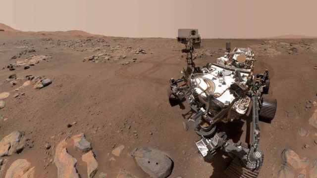 Un 'selfie' del rover Perseverance en la superficie de Marte. / NASA / JPL