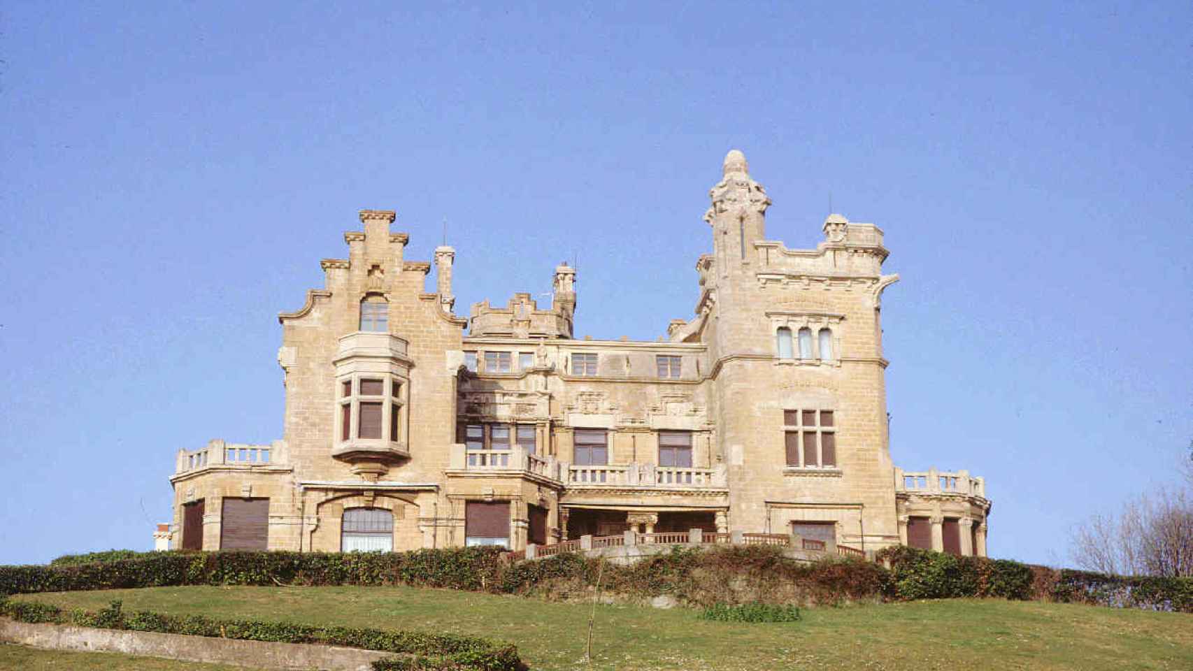 Palacio de Arriluce de los Ybarra (Neguri). / Euskadi