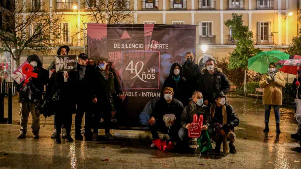 Un grupo de personas durante una concentracin a favor de la prevencin del VIH. / EP